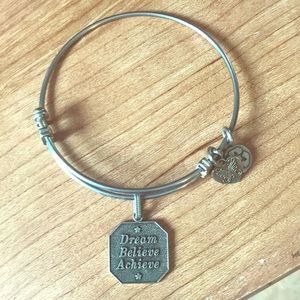 Silver inspirational charm bracelet